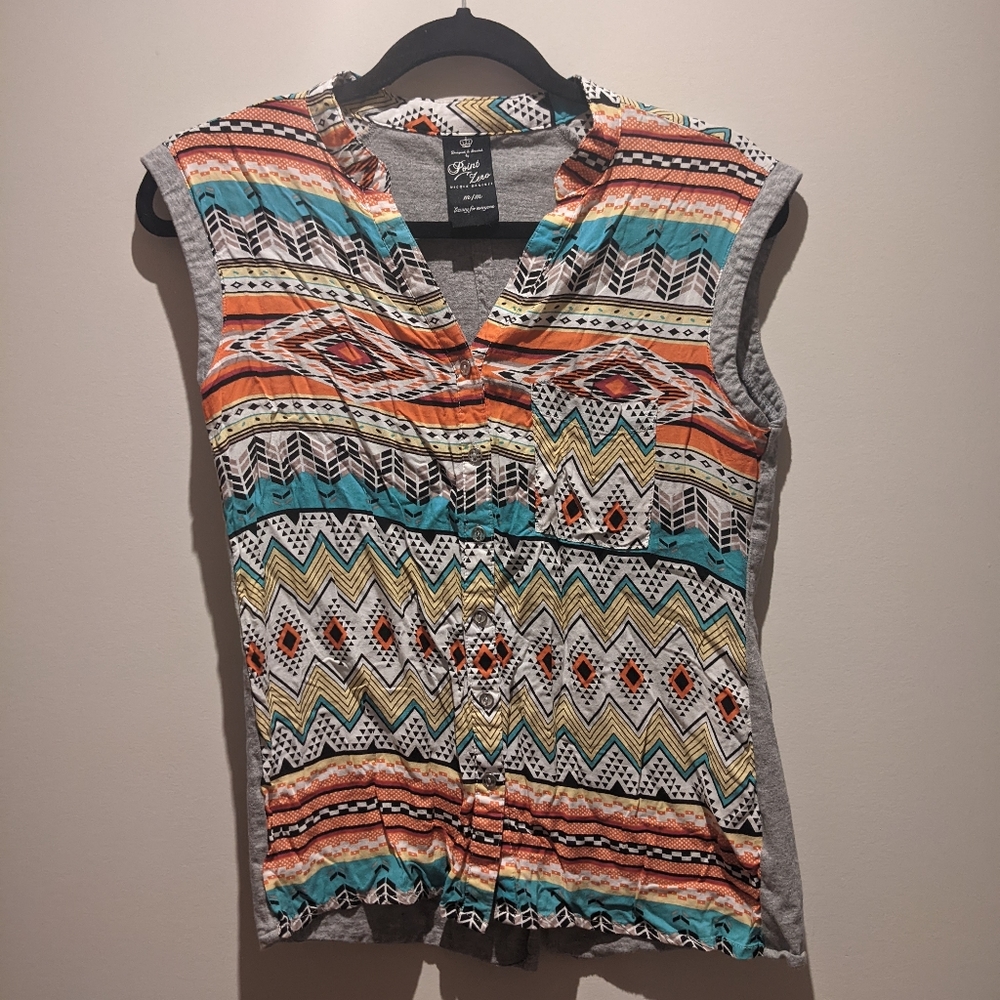 Point zero patterned button up short sleeve shirt